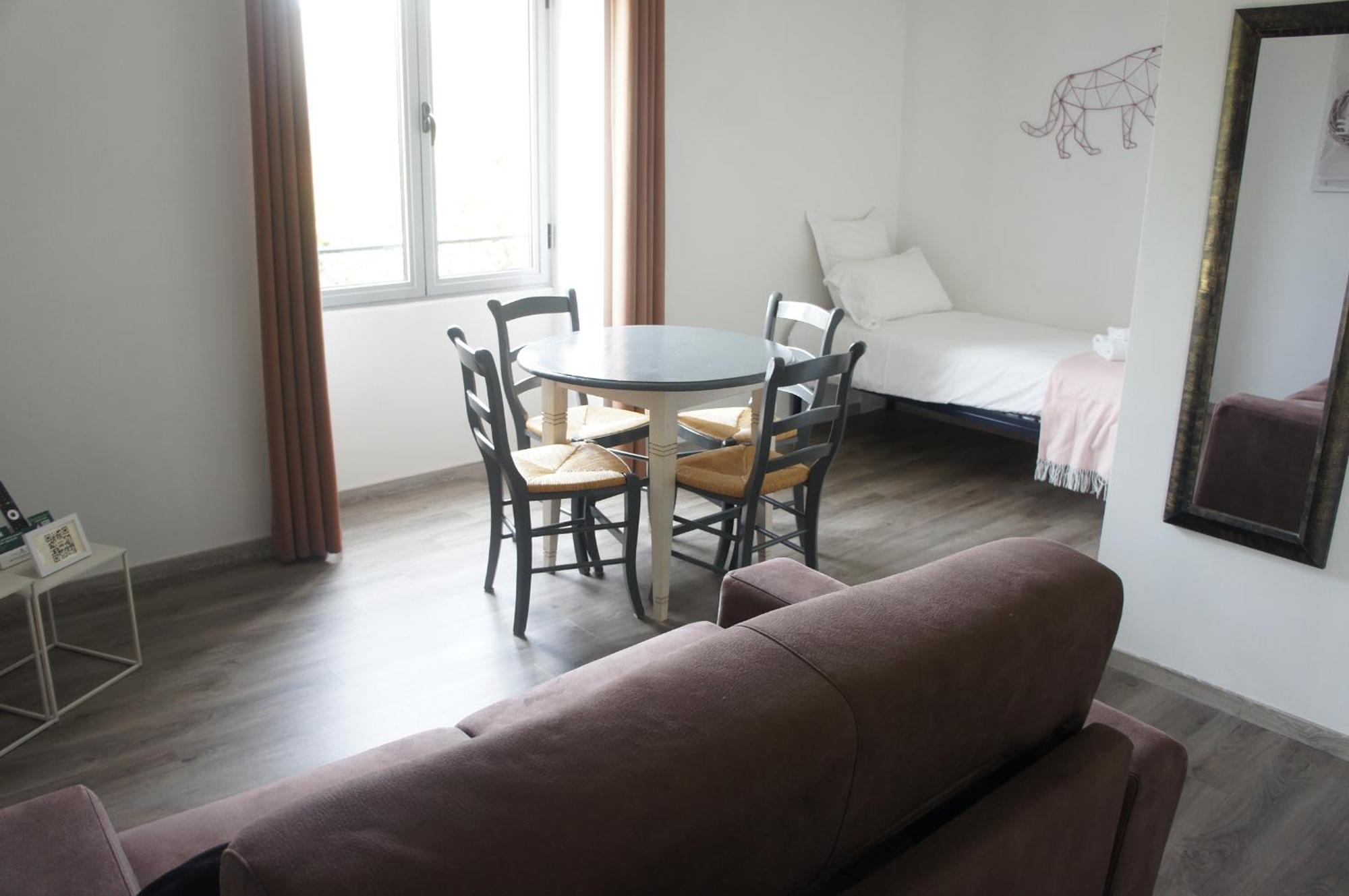 Logis Hotel Auberge De Cartassac Cressensac-Sarrazac 외부 사진
