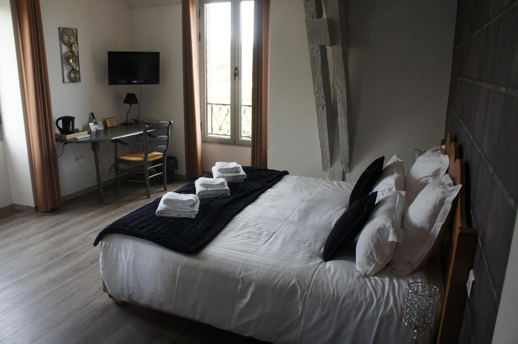 Logis Hotel Auberge De Cartassac Cressensac-Sarrazac 외부 사진