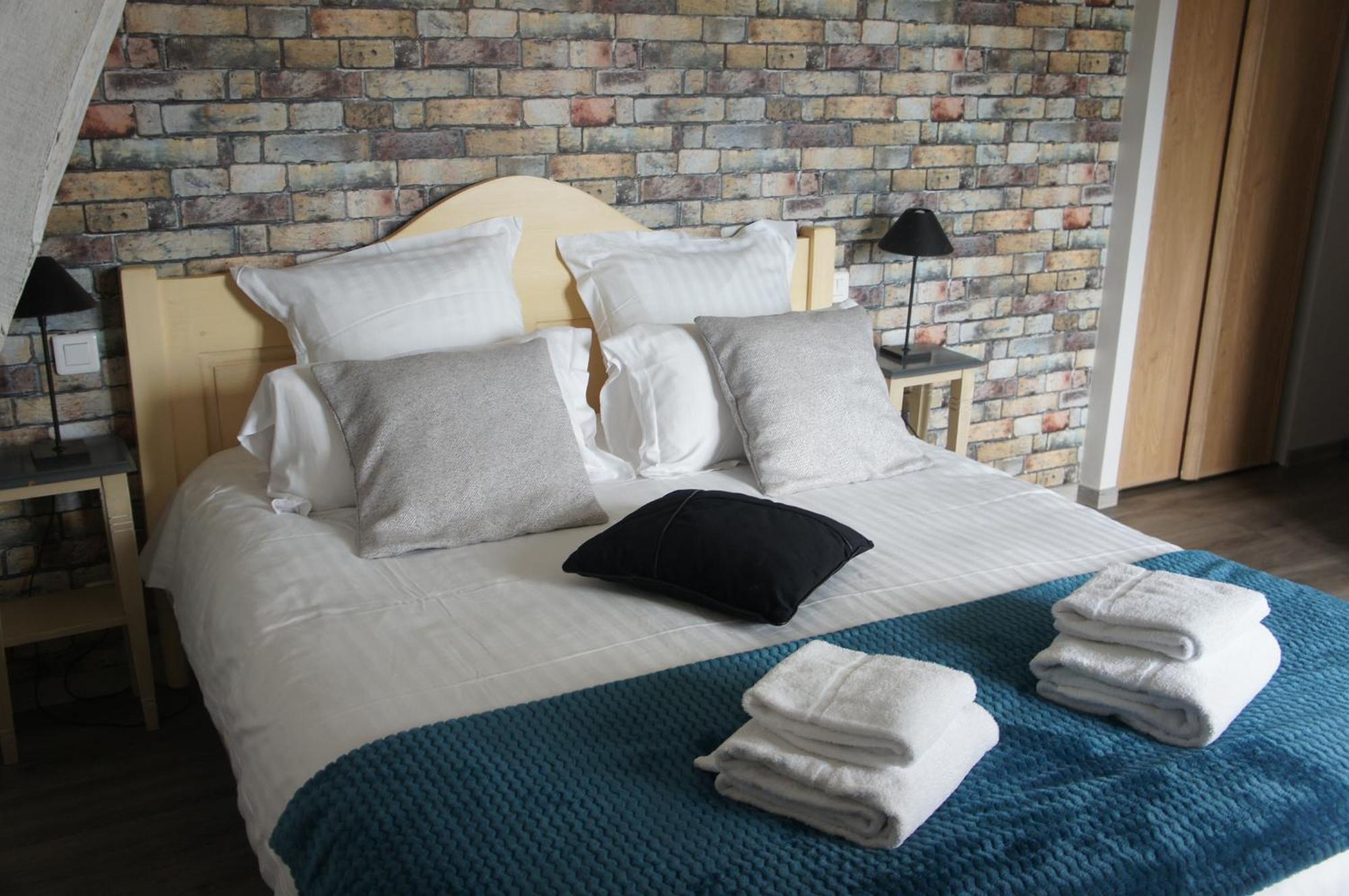 Logis Hotel Auberge De Cartassac Cressensac-Sarrazac 외부 사진