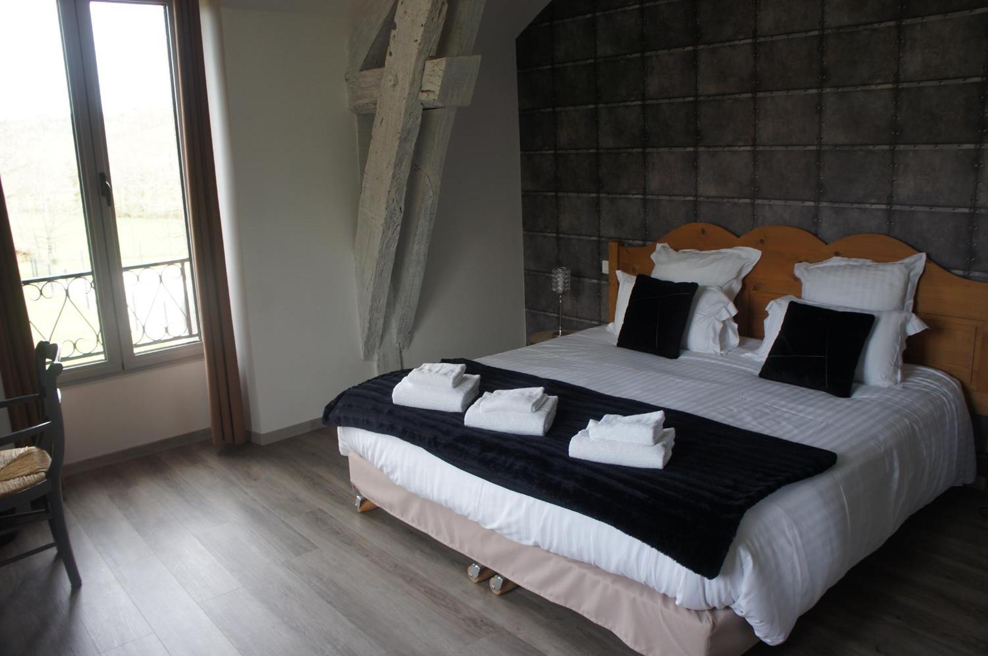 Logis Hotel Auberge De Cartassac Cressensac-Sarrazac 외부 사진