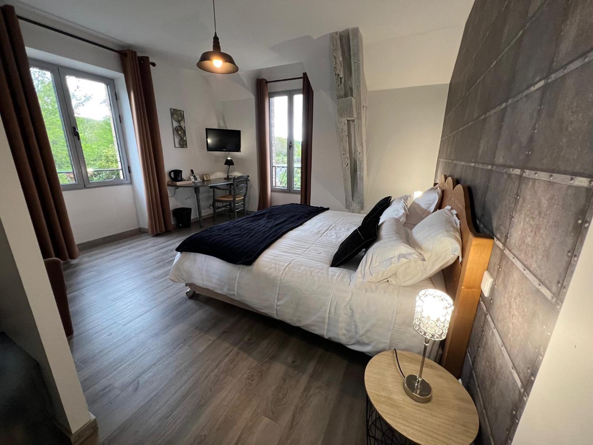 Logis Hotel Auberge De Cartassac Cressensac-Sarrazac 외부 사진
